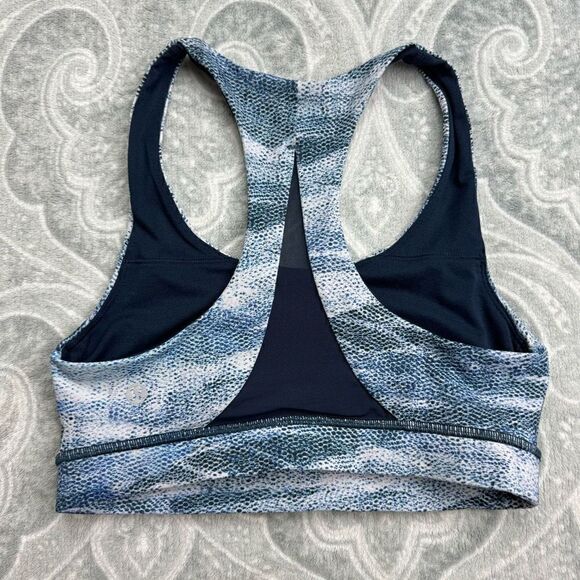 Womens Lululemon Invigorate Bra - Picture 5 of 6